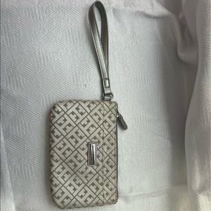 Tommy Hilfiger wristlet